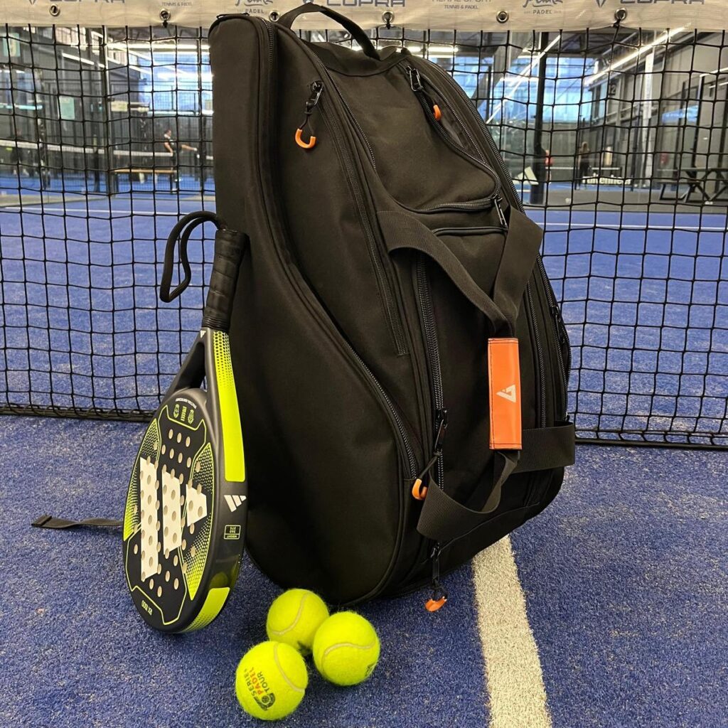 Instagram post from smartbags_com. This post is in position 5.